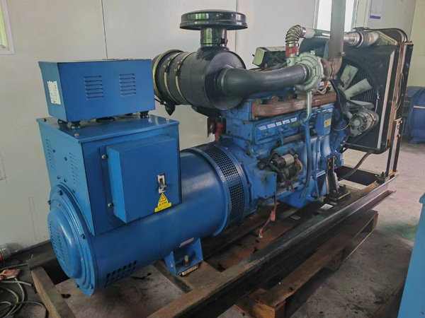 乐都100kW柴油发电机组使用多级机油有哪些优缺点？